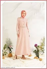 Yasamdiyari Com Moda Stilleri Bahar Modasi Nedime Giysileri