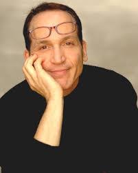 Lloyd Gordon's Instagram, Twitter & Facebook