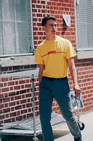 The Best Dressed Men From New York Fashion Week Photos Gq Dhl Prints Supernatural Style Moda Ropa Hombre Moda Hombre Vintage Ropa Hombre