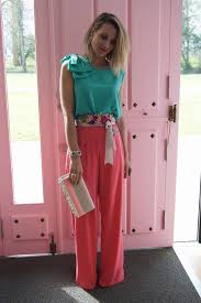 Elige entre conjuntos de punto para combinar las opciones de falda pantalón y conjuntos de pantalones para un look tan bien organizado, que ganará seriamente en las apuestas de estilo. Dos Piezas Invitada Buscar Con Google Pantalones Para Boda Ropa Conjunto De Pantalones