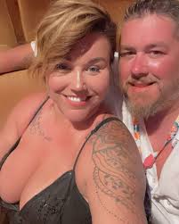 Nina Tapia (@wandering_soul80_) • Instagram photos and videos