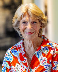 New Carmen Guillermo, the daughter of Nicolás Guillermo and his partner  Leah Michelle Pilon, was baptized at the Roman Catholic Parish “Church of  Our Saviour” in The Hague