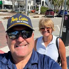 Are docking lights allowed while underway?