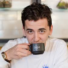 10 Reasons to Fall in Love with the Benefits of Email Marketing