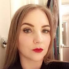 Jackie Clements's Instagram, Twitter & Facebook