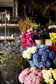 You can extend their vaselife with a little special care. How To Make Cut Flowers Last Longer Expert Tips From A Florist Houzz Au