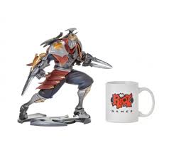 League of legends, garen unlocked statue, riot games merch credit: Zed Unlocked Statue League Of Legends Statues Figure