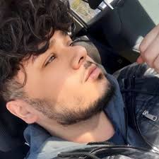 Jamie-Leigh Bartlett (@JaimZ26)