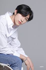 Though it generally lives in its human host without causing complications, group b strep can lead to symptoms like skin ulcers and even meningitis. Everything You Need To Know About Just B The First Group From Bluedot Entertainment Koreaboo