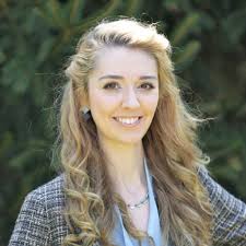 Colleen Woodruff's Instagram, Twitter & Facebook