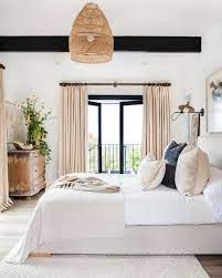 Minimalist But Beautiful White Bedroom Design Ideas 03 Light Airy Bedroom Beautiful Bedroom Inspiration Home Decor Bedroom