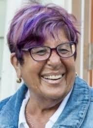 Lenore Shapiro's Instagram, Facebook & TikTok