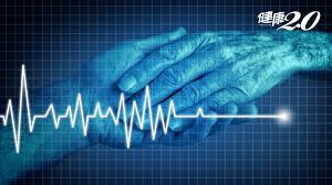 因病死亡 ― yīn bìng sǐwáng ― to die from an illness. è…¦æ­»å'Œæ¤ç‰©äººä¸€æ¨£å—Ž å'¼å¸å¿ƒè·³éƒ½é‚„åœ¨ æœ‰å¯èƒ½é†'ä¾†å—Ž å¥åº·2 0