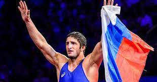 В лондоне в переводе на английский вышла книга. Kavkazskij Uzel Abdulrashid Sadulaev Vyshel V Final Chempionata Mira Po Borbe