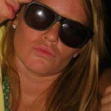 Laura beth hornsby, 75, of hot springs, passed away on june 4, 2021, in hot springs, ark. Laura B On Twitter Holy Shit It S Gettin Hot In Herrrrrr Monpeterson Linvilleheather Whisky Park Sohot Cantstopsweating Http T Co J67tt29