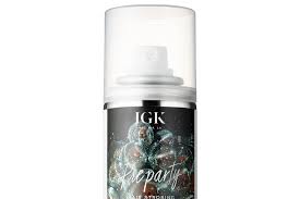 Igk S Preparty Hair Strobing Glitter Spray Is Back In Stock Allure