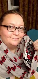 Hello again everyone I'm back with MORE infinity scarves 😍 My name is Deb  from Love it designz and I live in Kerikeri. I hand make infinity scarves  (these make wonderful gifts