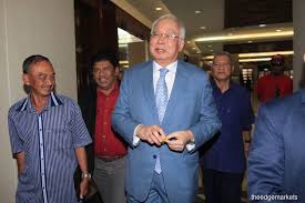 Nobody issues cheques without knowing the balance in the account. Najib Didn T Know Balance But Had A Sense There S Money In His Account The Edge Markets