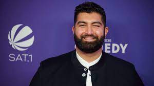 Faisalkawusi_show schirmherr von @mutige_kinder 420 zwanniproduction.store. Faisal Kawusi Privat Single Oder Vergeben So Lebt Der Comedian Heute News De