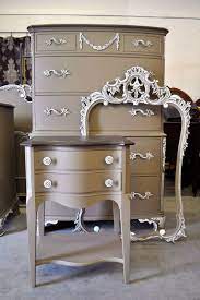 29 Outstanding Paint Colors To Paint Your Furniture Painted Furniture Ideas Refurbished Furniture Painted Furniture Designs Furniture Diy