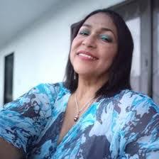 Gloria Varela's Instagram, Twitter & Facebook