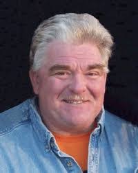 Mike Andresen's Instagram, Twitter & Facebook