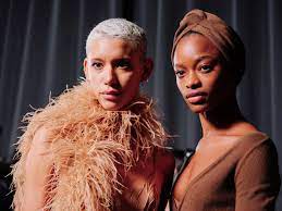 Model werden: Drei Booker erklären, wie es funktioniert! | Vogue Germany