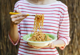 Healthy Pasta 6 Protein Packed And Guilt Free Variations Of A Dinner Staple Healthy Pastas Healthy Groceries Bad Carbohydrates
