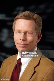 35 photos et images haute résolution de Frank Matz