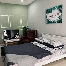 Zaman sekarang ramai buat 2 kerja. 20 Gambar Idea Deko Bilik Tidur Kecil Ringkas Cantik Ilham Dekorasi
