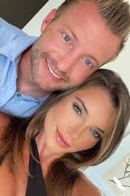 Rams Sean McVay cozies up to wife Veronika Khomyn in new pics