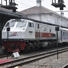 Check spelling or type a new query. Mau Naik Kereta Dari Surabaya Begini Syarat Dan Ketentuannya Surabaya Liputan6 Com