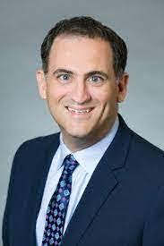 Alex Parmelee's Instagram, Twitter & Facebook