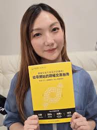 🎉✨ 去咗澳門威尼斯人，點少得衝去Pop Mart掃貨！ 一口氣買咗6個盲盒，開箱一刻真係心跳加速！😆🛍️  每個盲盒都係一個小驚喜，你估下裡面會唔會有我嘅心頭好？👀💕 快啲留言話我知你最愛邊個角色啦！👇🎊 #Jace大大#JaceBigBig  #澳門威尼斯人#