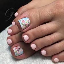 Si quieres unos pies perfectos durante días sin aplicar polygel o esmaltes permanentes, aquí tenemos la solución: Disenos De Hermosas Unas Decoradas Unasdecoradasverano Pedicure Designs Toenails Summer Toe Nails Toe Nail Designs