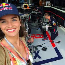 Today was insane! Thank you so much @redbullracing @redbulluk ♥️ once in a  lifetime experience to be in the team garage for qualifying 😍 ... full  speed to Rome for my turn