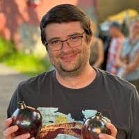 Kyle Neugebauer's Instagram, Twitter & Facebook