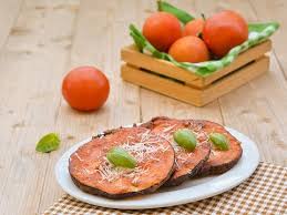 Posizionate sopra un peso in modo da esercitare una certa pressione e lasciate così agire per circa 60 minuti. Melanzane Fritte Con Pastella Alla Pizzaiola Melanzane Fritte Gusto Pizza Ricette Che Passione Youtube