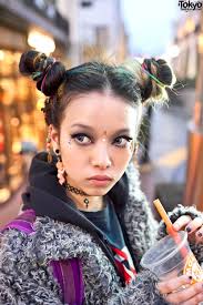 Hirari Ikeda in Harajuku w Long Coat & Colorful Double Bun Hairstyle –  Tokyo Fashion