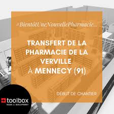 La pharmacie de garde est reconnaissable à sa croix verte qui reste allumée pendant la durée de son service. Essonne A Mennecy La Pharmacie De La Verville Transferee Dans Un Local Plus Spacieux Agencement De Pharmacie Toolbox Design Developpement