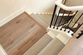 Brown And White Pattern Carpet Light Brown Hardwood Flooring Light Hardwood Floors Light Hardwood Hardwood Floors