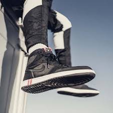 Air jordan jumpman 2020 (gs). The Psg X Air Jordan 1 Low Has Just Dropped Soccerbible