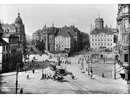 Die erwachsenen treffen sich im café novelle bei frischem kuchen und kaffee. Vgb 9783964532893 Buch Strassenbahnen In Dresden