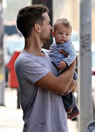 Tobey Maguire Fathers Love Cute Babies Baby Boy