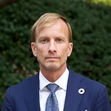 Commission Members and Contributors