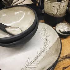 Mamie Wartelle Chirons Apothecary Photos Et Videos Instagram Ceramic Clay Clay Pottery Last Minute Gifts
