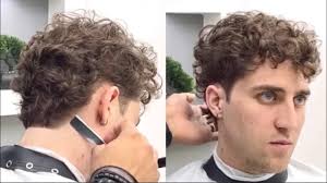 Corte de cabello masculino tendencia #tutorial #ondulado #rizo #haircut  #hairstyle