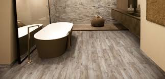 Il pavimento del bagno in gres porcellanato con effetto legno asseconda i designer che allo stato attuale concepiscono sempre più il bagno come una spa, una sala da bagno, un luogo per il relax. Pavimento Gres Effetto Legno Gres Porcellanato Living Ceramica Rondine