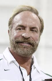 Officials seek clues into cause of crash that killed Cline