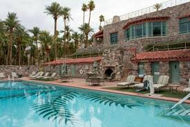 The Incredible Spring Fed Pool In Southern California You Absolutely Need To Visit Death Valley California Hotel Death Valley National Park